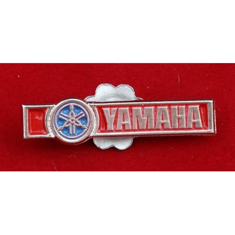 Znaczek blacha ozdoba przykręcana metalowa Yamaha II logo napis