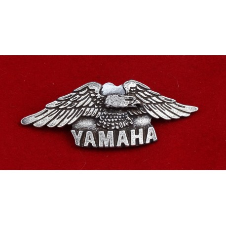 Znaczek blacha ozdoba przykręcana metalowa Yamaha IV napis orzel maly